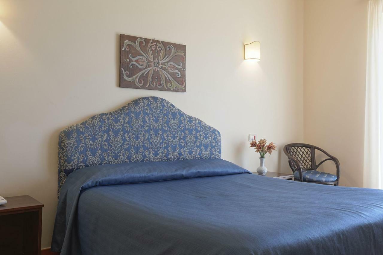 Pigna D'Oro Country Hotel Santo Stefano Quisquina Eksteriør billede
