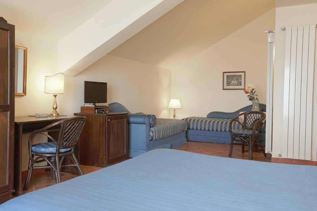 Pigna D'Oro Country Hotel Santo Stefano Quisquina Eksteriør billede