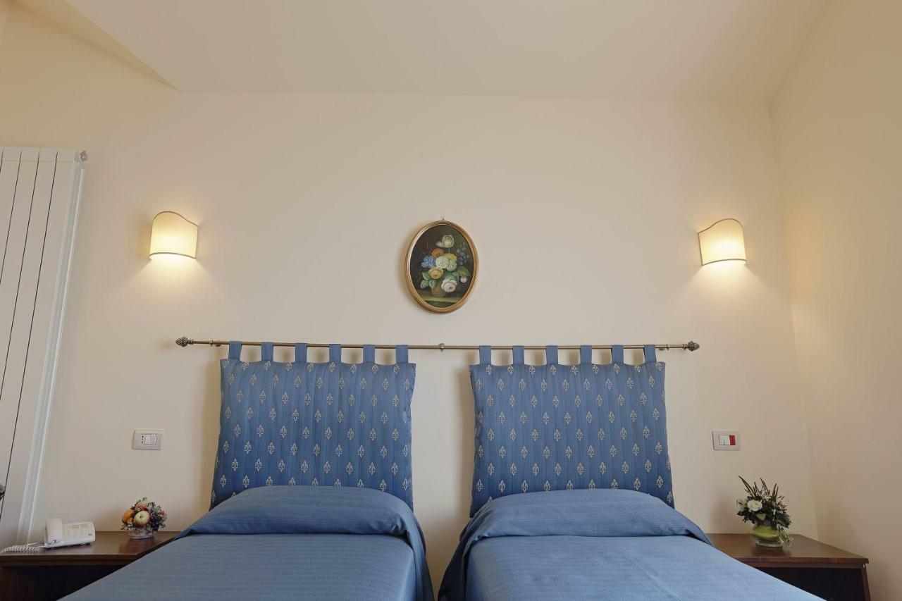Pigna D'Oro Country Hotel Santo Stefano Quisquina Eksteriør billede