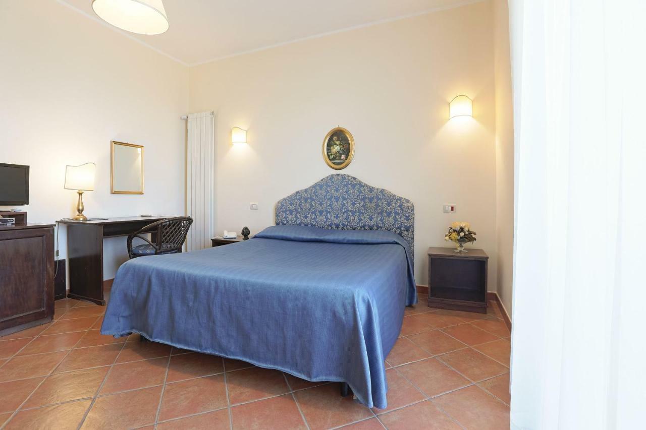 Pigna D'Oro Country Hotel Santo Stefano Quisquina Eksteriør billede
